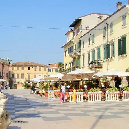 With Nicely Decorated Interior Near Garda * Lazise
